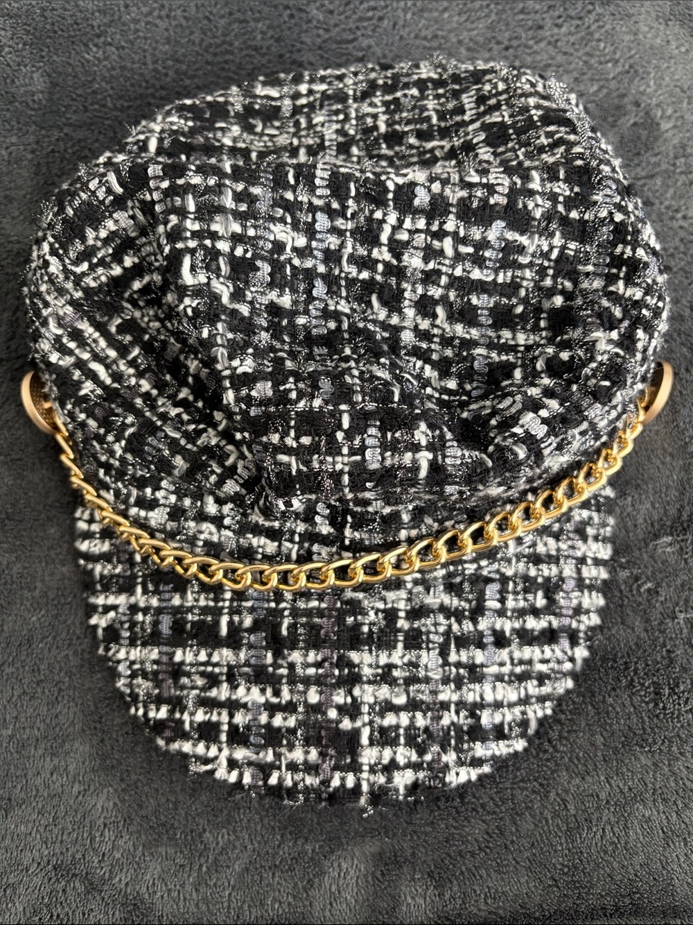 INC International Concepts Black and White Tweed Chain Hat 🧢